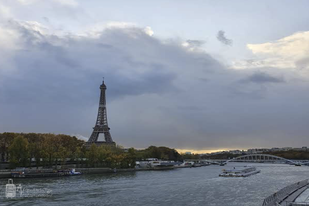 Arquitecta Trotamundos_Viajar a Francia - Vista Torre Eiffel