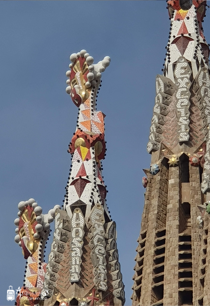 Detalle de los pináculos de la Sagrada Familia